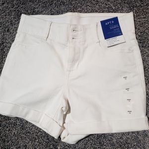 Apt 9 shorts